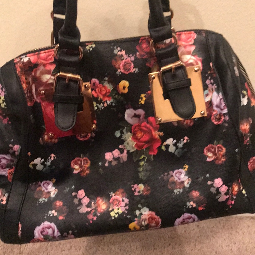 Black flower purse